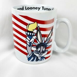 Bugs Bunny Statue of Liberty Large Coffee Mug Warner Brothers 1996 Vintage
